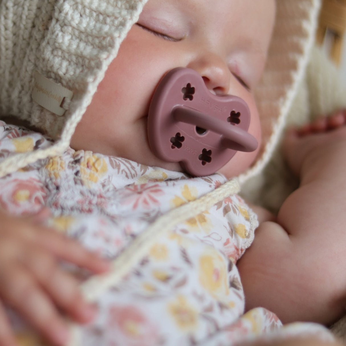 Natural Rubber Pacifier ORTHODONTIC 3-36 Months Single-Pack - Orthodontic 3-36 months