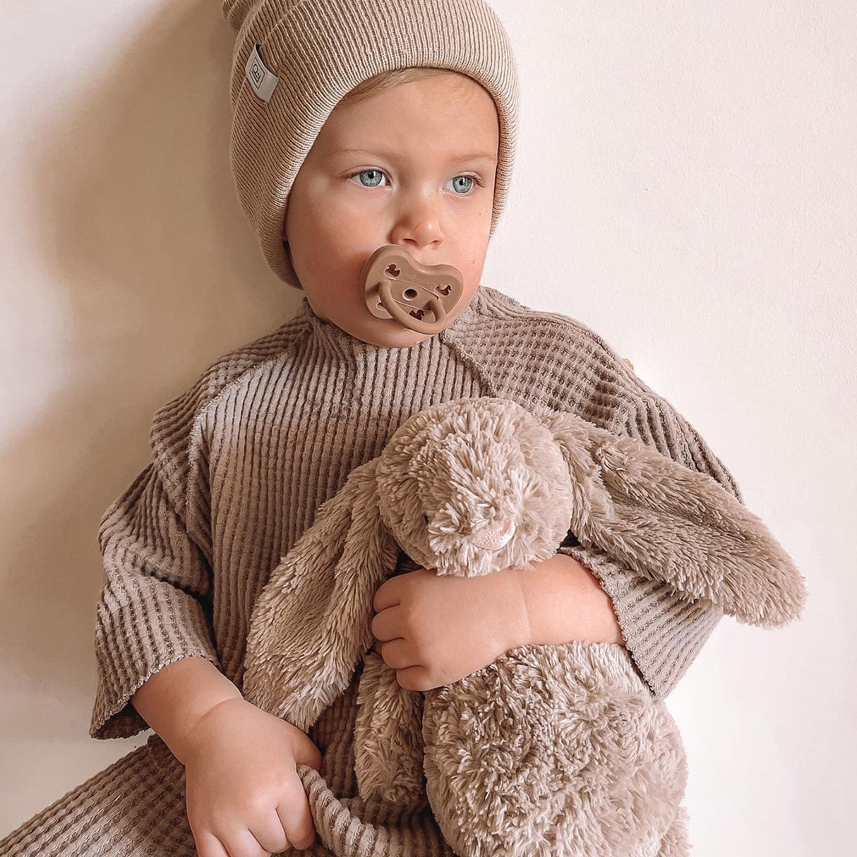 Natural Rubber Pacifier ROUND 3-36 Months Two-Pack - Round 3-36 months