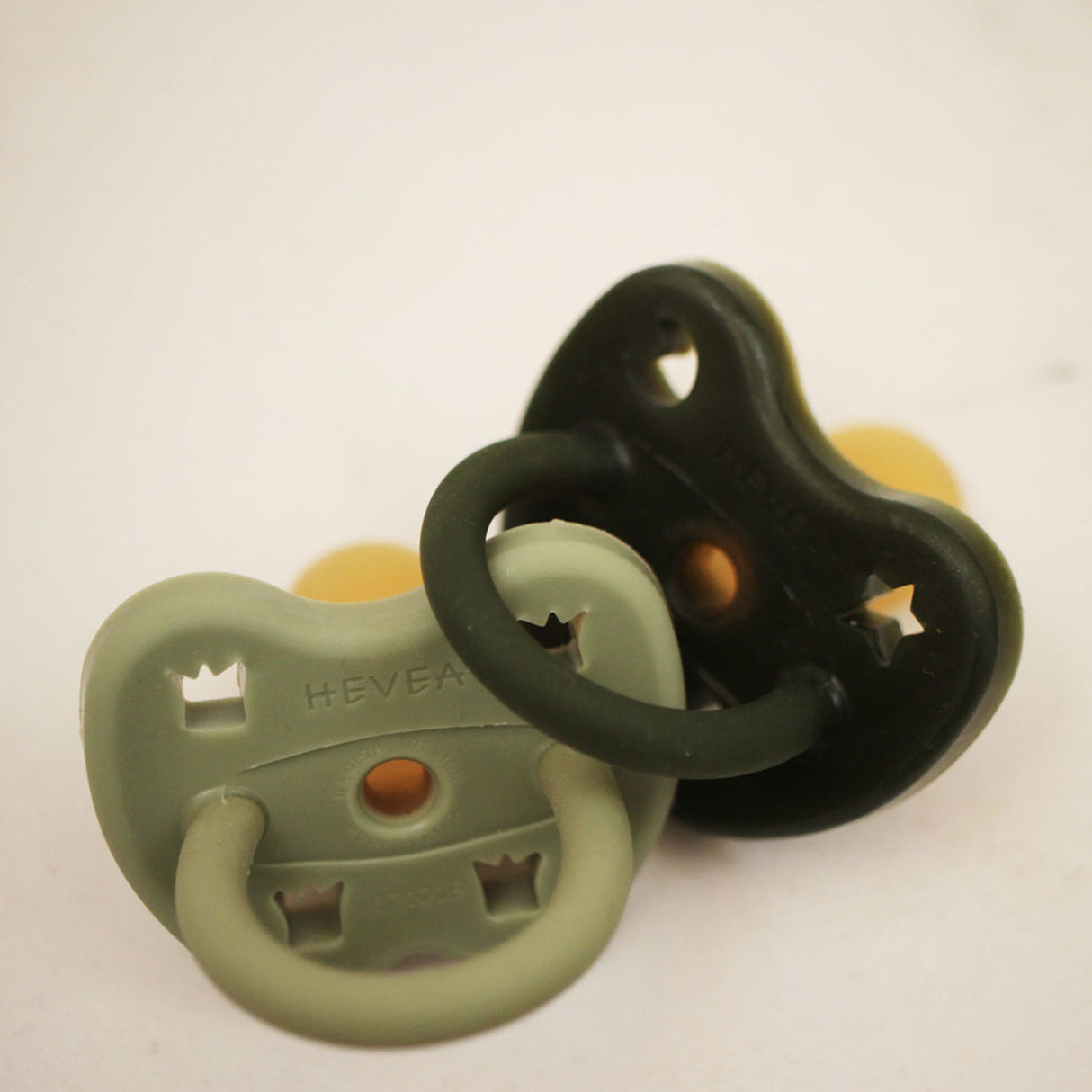 Natural Rubber Pacifier ORTHODONTIC 3-36 Months Single-Pack - Orthodontic 3-36 months