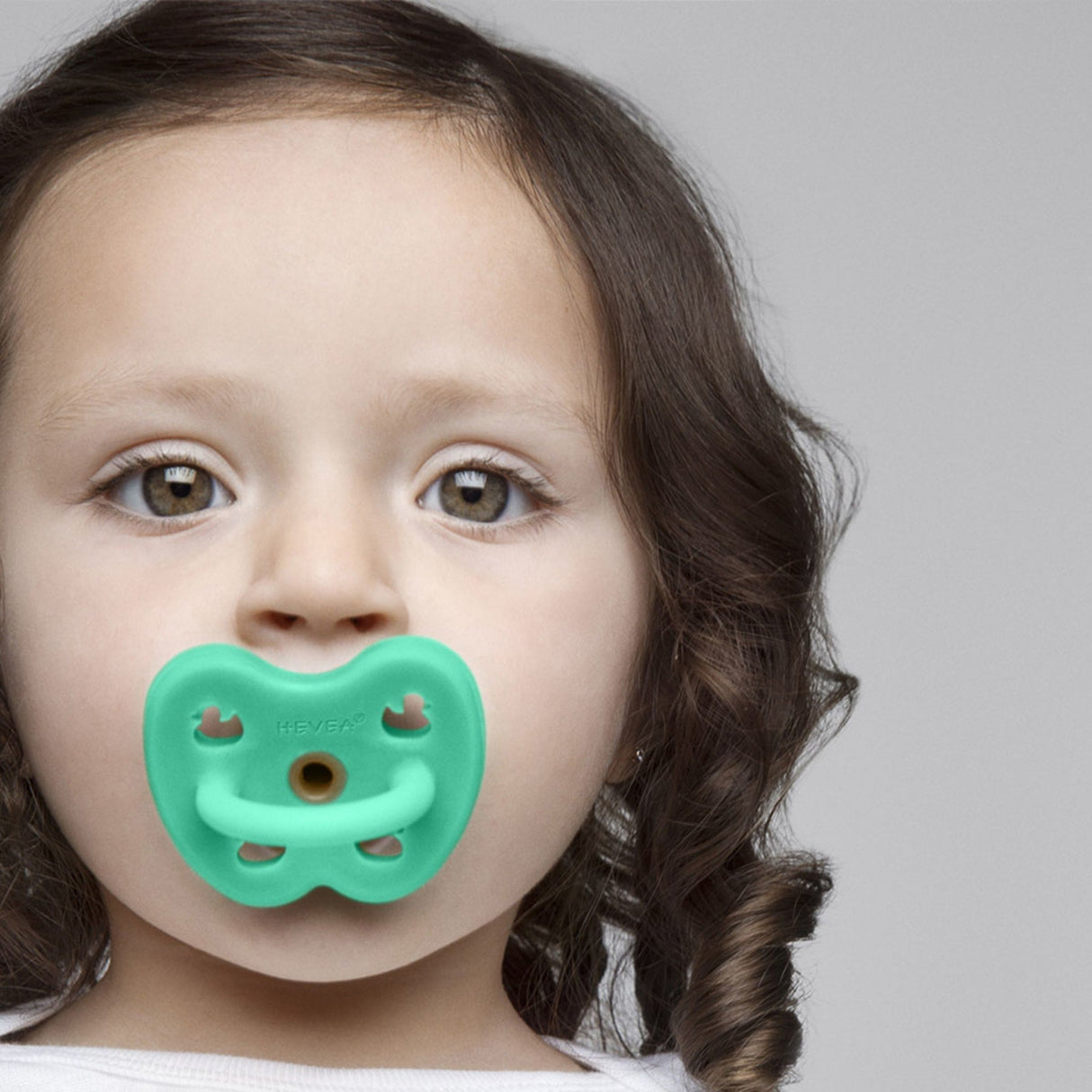 Natural Rubber Pacifier ROUND 3-36 Months Two-Pack - Round 3-36 months