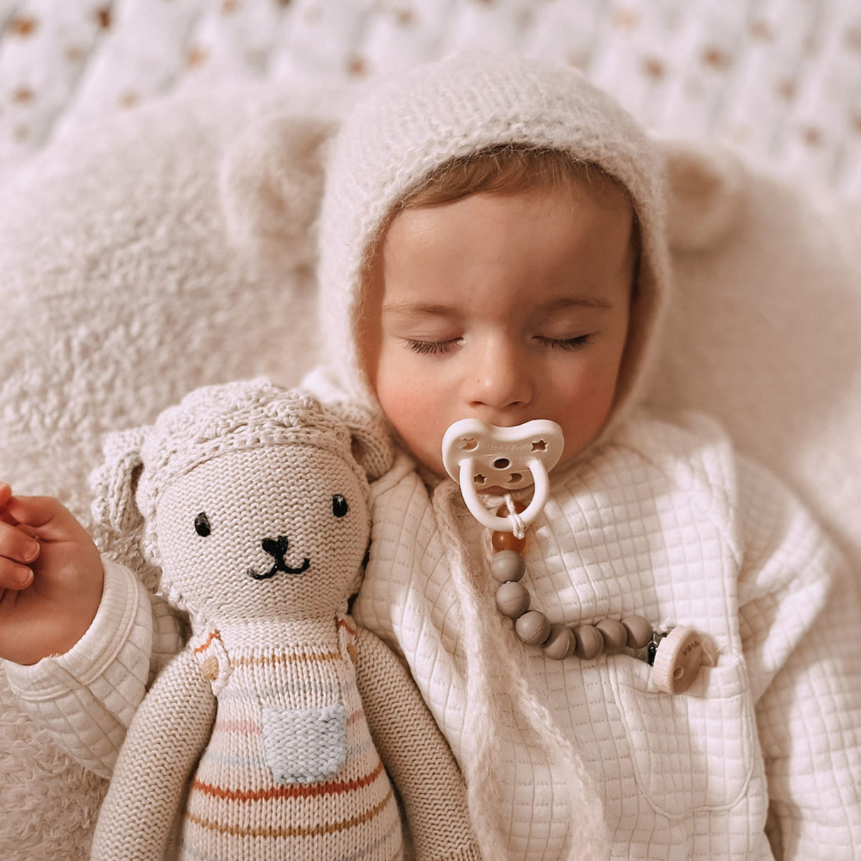 Natural Rubber Pacifier SYMMETRICAL 3-36 Months Single-Pack - Symmetrical 3-36 months