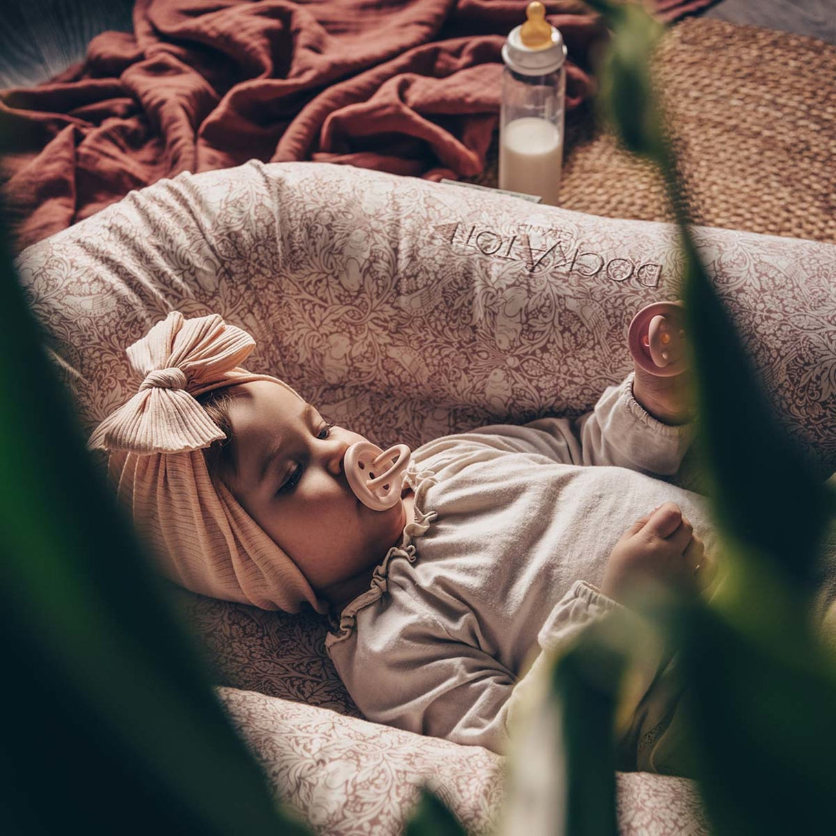 Natural Rubber BumiBébé Pacifier ROUND Newborn 0+ Months Two-Pack - Round 0-3 months