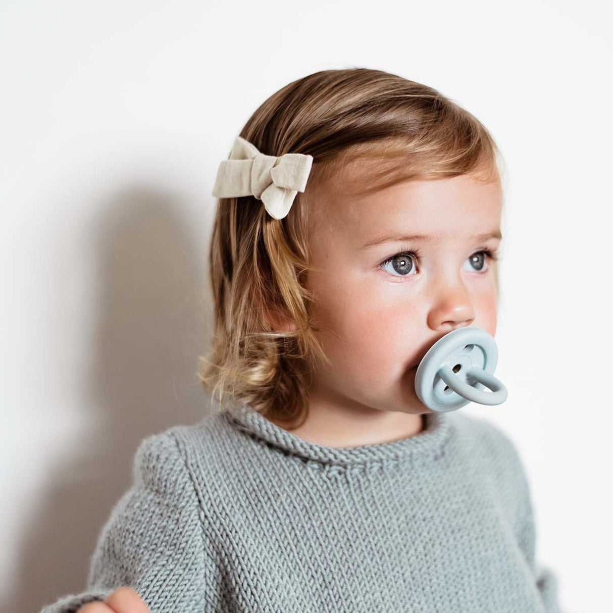 Natural Rubber BumiBébé Pacifier ROUND 3-36 Months Two-Pack - Round 3-36 months