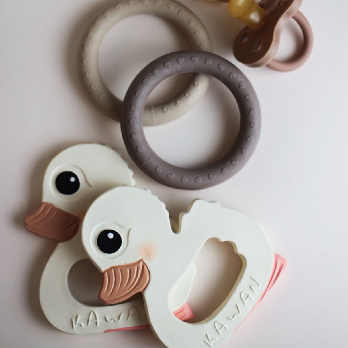 Kawan Duck & Ring Teethers in Natural Rubber Gift Set -