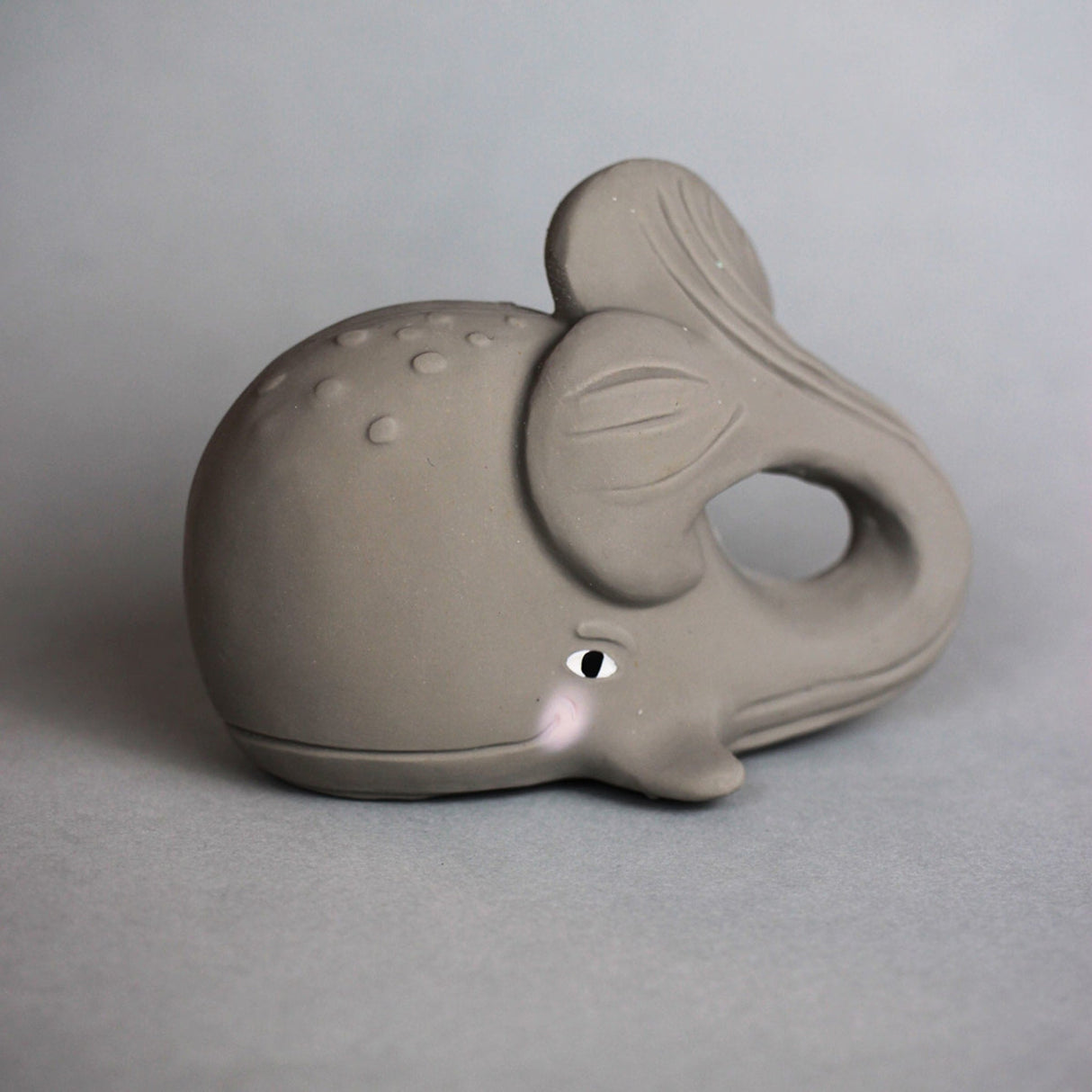 Gorm Whale Teether in Natural Rubber -