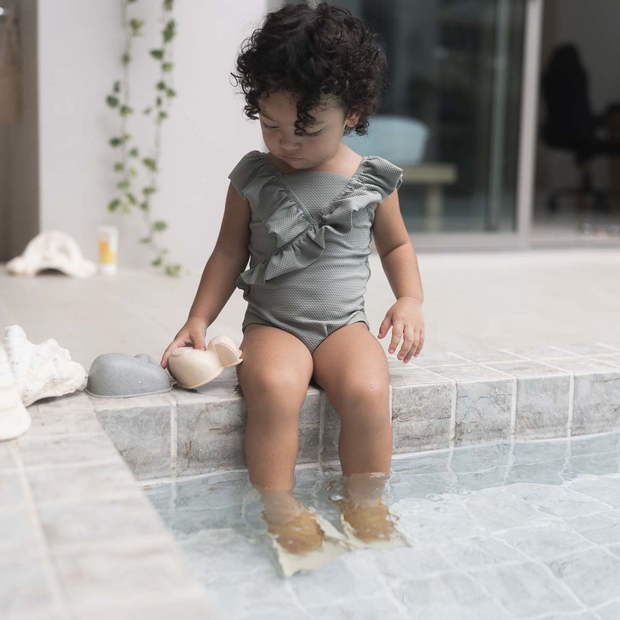 Swim Fin Walkers - 23-24 (EU) / 7-8 (US) / 6-7 (UK)